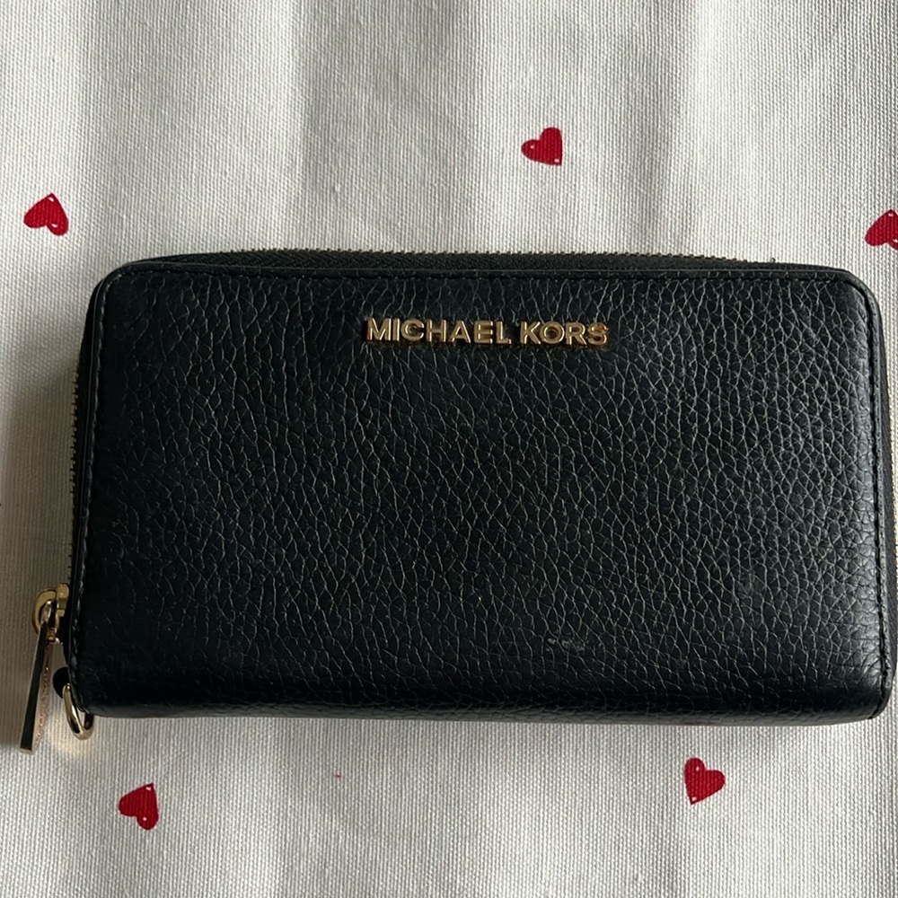 Michael Kors wallet
